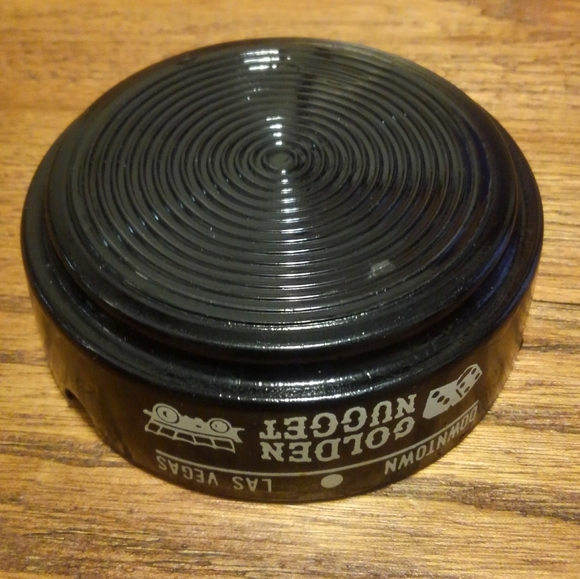 🎲 Vintage 🔥 Golden Nugget 🎰 Ashtray 🚬 Las Vegas Nevada 🌵 🌞 🌃 Downtown - Picture 2 of 7